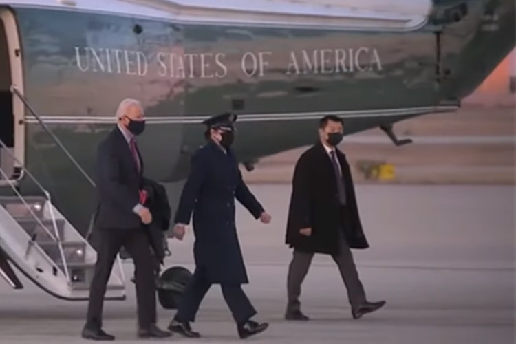 El primer vuelo de Biden a la Fuerza Aérea 1 desde que asumió el cargo
